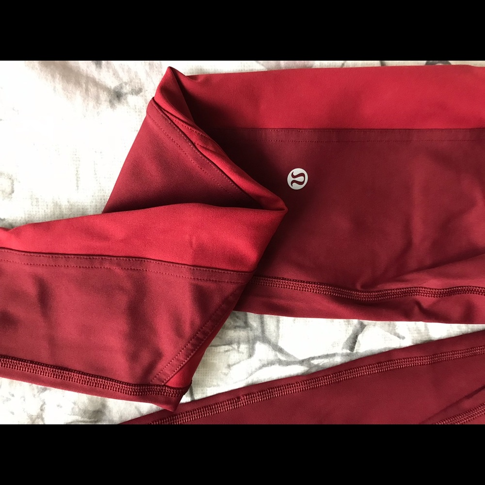 Lululemon ‘box it out’ tight